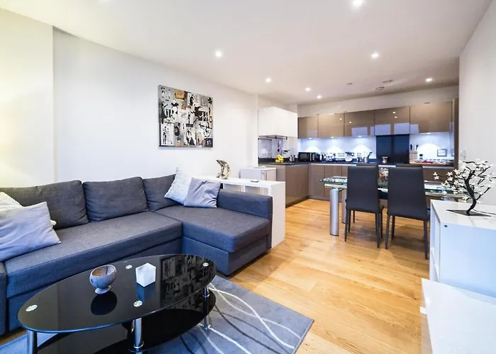 New Chic Luxury Flat View At Isle Of Dogs And The City