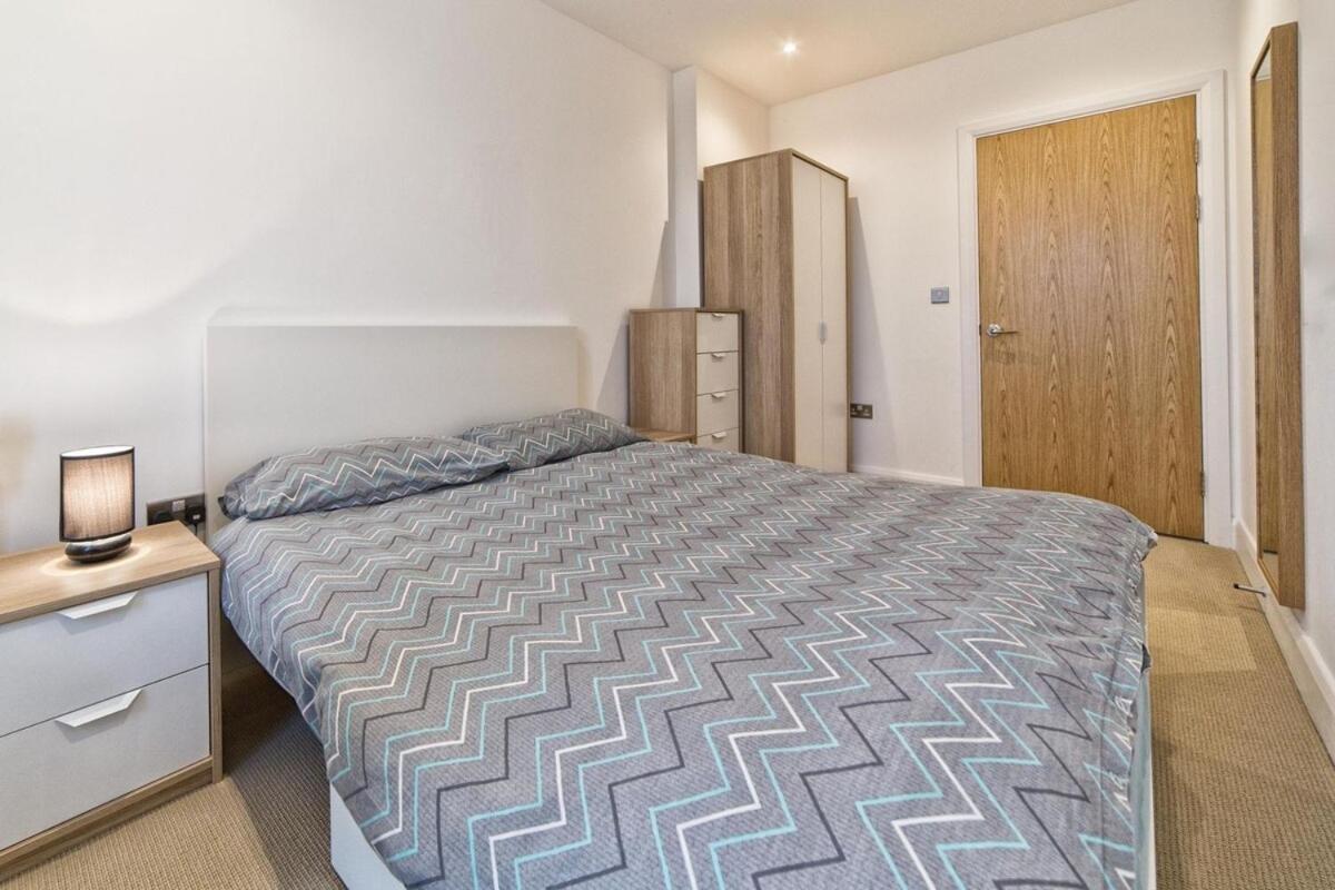 New Chic Luxury Flat View At Isle Of Dogs And The Appartamento Londra